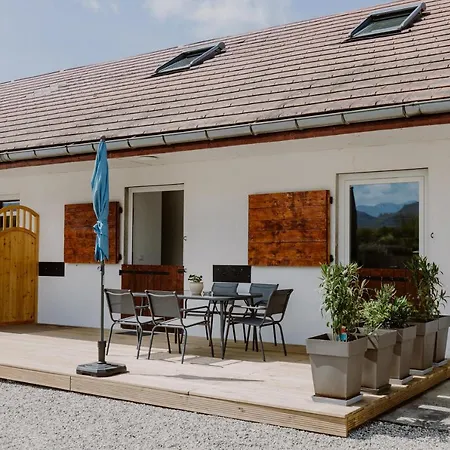 Villa Domaine Les Hirondelles Carmen à Domessin Extérieur photo